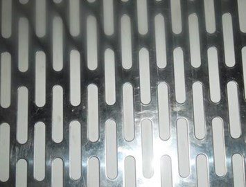 Dập Lỗ Ø7x14p50