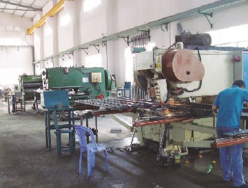 MC-01 MÁY DẬP LỖ HÀNG TẤM